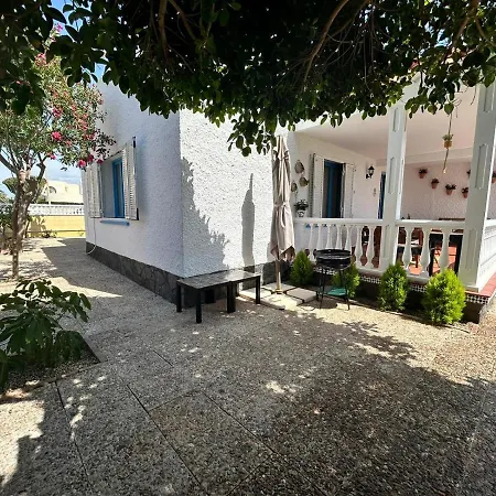 Holiday home Casa Manuela Frente Al Mar